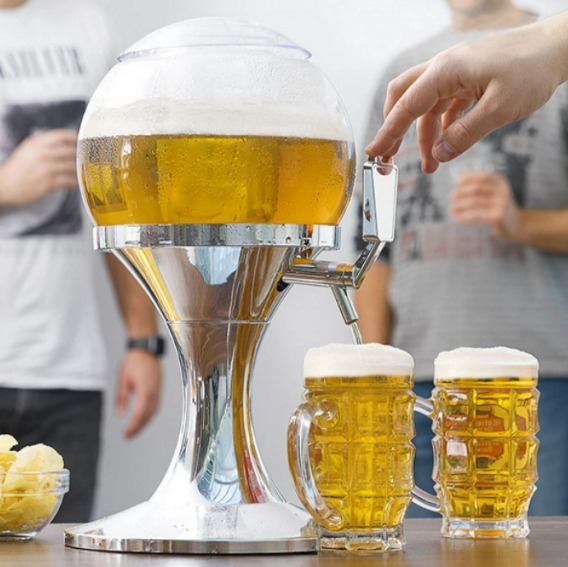 dozator de bere refrigerant in forma de minge - cadouri barbati